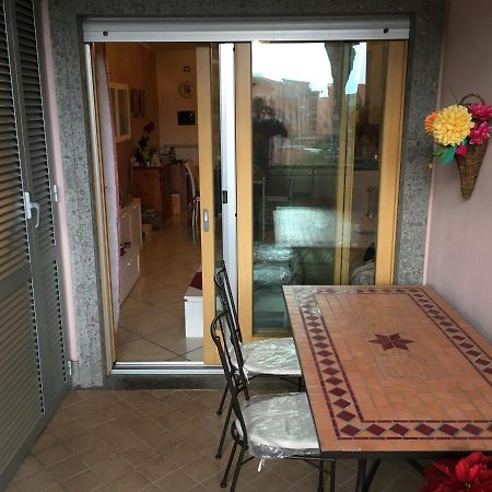 Appartamento Victoria Con Parcheggio Privato Civitavecchia Exteriör bild