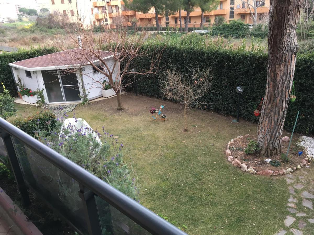 Appartamento Victoria Con Parcheggio Privato Civitavecchia Exteriör bild